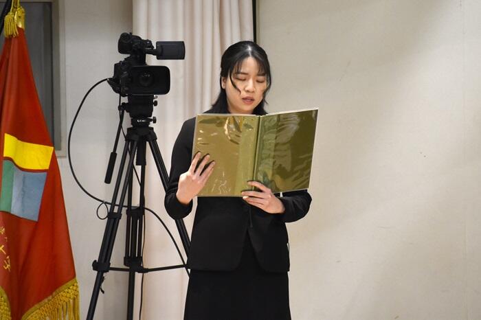保健科学部代表の謝辞を務めた網本さん