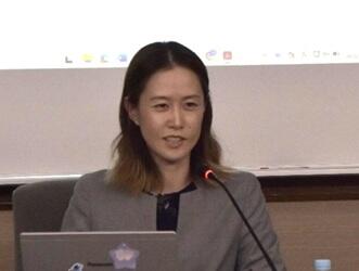 講師の小山田氏